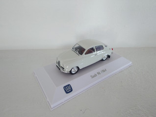 Saab 96 1964 pienoismalli 