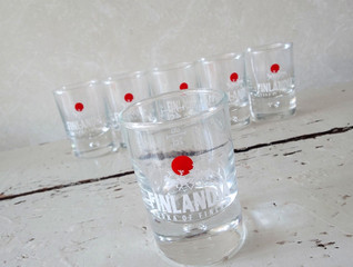 Finlandia Vodka snapsilasi Tapio Wirkkala 6 kpl