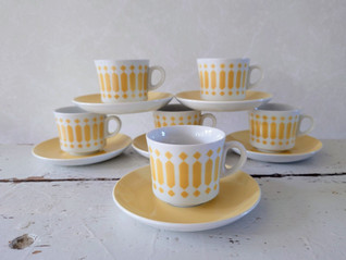 Arabia keltainen puhalluskuppi Kyllikki 6 kpl