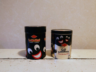 Halva lakritsi peltipurkki 2 kpl 