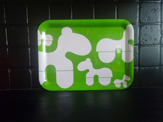 Eero Aarnio Pony vihreä tarjotin 