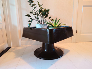 Kukkalaatikko muovia 1970-luku