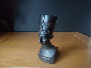 Nefertiti vintage patsas