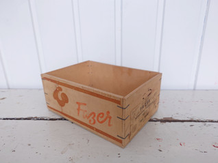 Fazer vanha puinen laatikko Suklaakuvioita