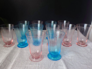Vintage turkoosi ja vaaleanpunainen kierre juomalasi 12 kpl