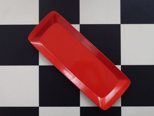 Fiskars Fiskamin 1513 punainen tarjotin / tarjoilulautanen 1970-luku