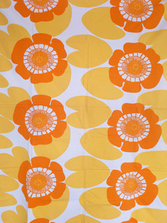 Retro kelta - oranssi pöytäliina