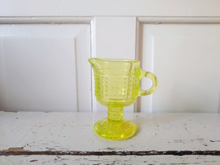 Riihimäki Barokki keltainen kermakko