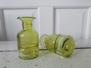 Riihimäki Pub vihreä lantrinkipullo Scweppes 2 kpl
