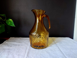 Amber Italy lasikannu