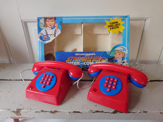 Mehanotehnika Star mission leikkipuhelimet 1980-luku