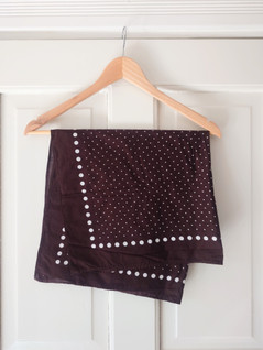 Vintage pallollinen ruskea huivi