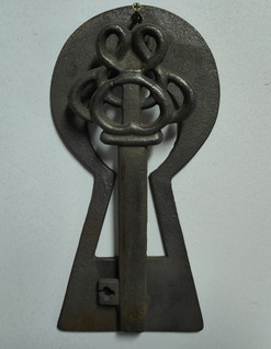 Takorautainen iso ovenkolkutin 30cm