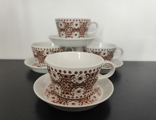 Arabia Ali ruskea teekuppi 4 kpl