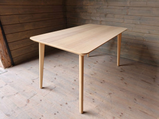 Ikea Lisabo ruokapöytä saarniviilu