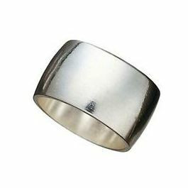 Hopeinen rajalinin sormus