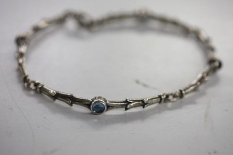 hopeinen ranneketju julia