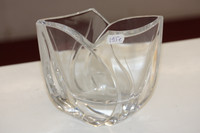 Kotimainen riihimäenlasin maljakko