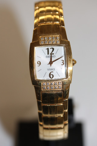 Seiko Vivace