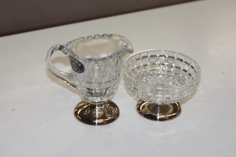 hopeajalalliset kristallikermakot ruutukuvio