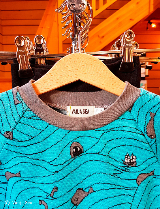 Meriraita Sweatshirt