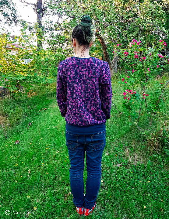 Iltakaupunki Sweatshirt