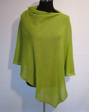 Poncho, valmistettu Suomessa