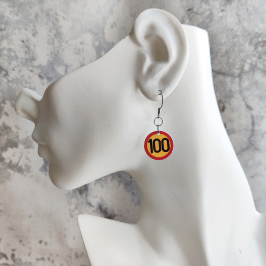 Liikennemerkkikorvakorut02M