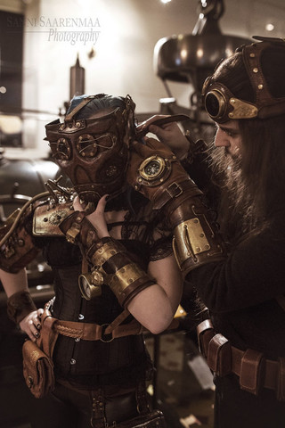SteamPunk Compassa Glove Bracer