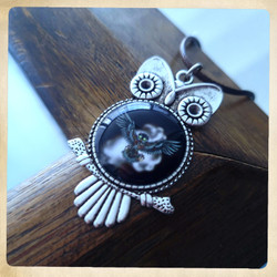 Owl Pendant, Owl style silver colour