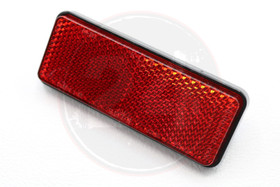 Heijastin punainen 90 x 35mm, ruuvi kiinnitys M6 yhdellä + lukitustappi