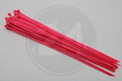 Nippuside pinkki 25kpl, 2.5 x 200mm