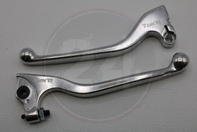 Vipupari hopea, Derbi Senda