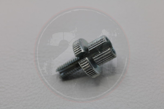 Säätöruuvi M6 x 1.0 x 18mm