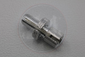 Säätöruuvi M10 x 1.25 x 22.50mm