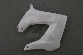 Etukate oikea valkoinen, Derbi / Gilera <- 2010