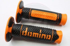 Kahvakumit musta / oranssi, A260