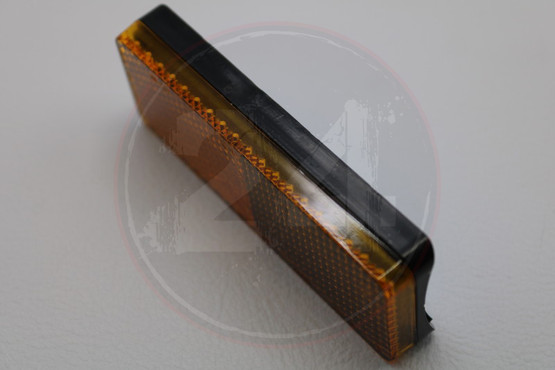 Heijastin oranssi 85 x 31mm tarra kiinnitys (iskunvaimentimeen)