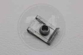 Kateruuvin vastakappale M6