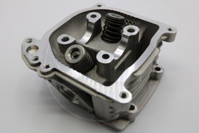 Sylinterikansi 64mm venttiileillä 50cc, Kiina skootterit, Baotian, Fude, GY6 4T