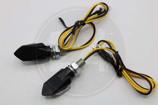 Led-microvilkkupari, musta / kirkaslasi