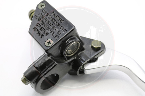 Etujarrusylinteri, SYM