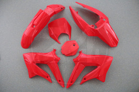 Katesarja punainen (6 osaa), Derbi / Gilera 2011 - 2017