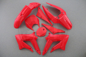 Katesarja punainen (8 osaa), Derbi / Gilera 2011 - 2017