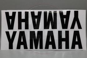 Tarrasarja Yamaha, musta