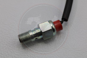 Jarruvalokatkaisin taka, M10 x 1.0mm
