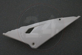 Takakate vasen valkoinen, Rieju MRT 50cc 2022 →