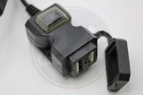 USB laturi
