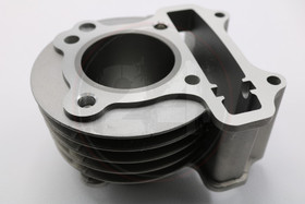 Sylinterisarja 47mm 13mm tappi 72cc, Kiina skootterit, Baotian, Fude, GY6 4T