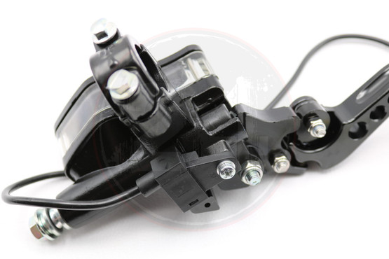 Etu / takajarrusylinteri pari, musta